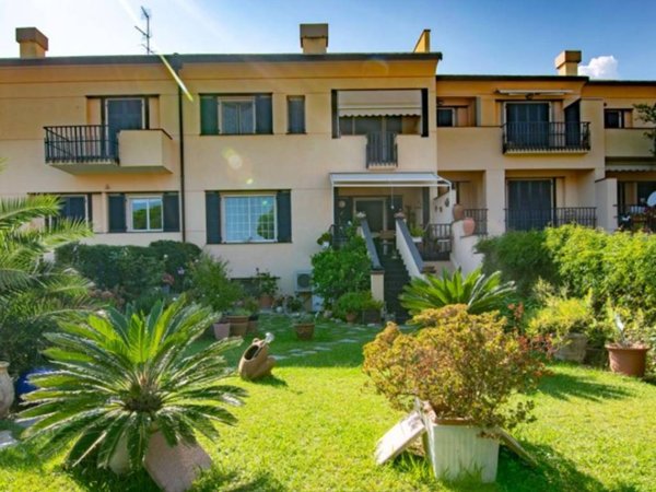 casa indipendente in vendita ad Arenzano