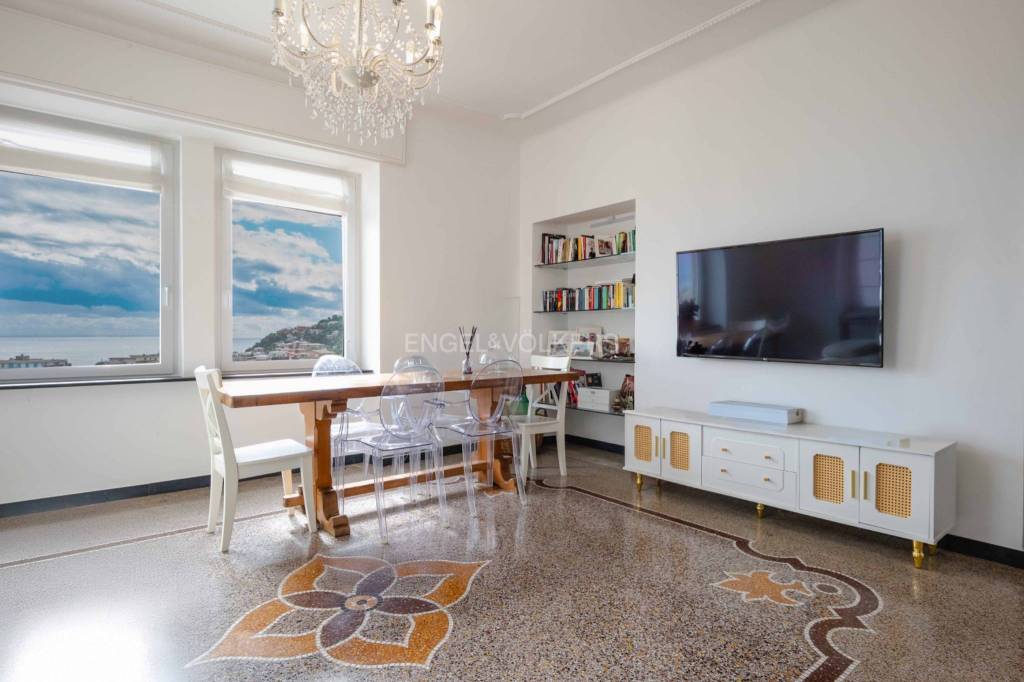 appartamento in vendita ad Arenzano in zona Terralba