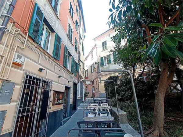 negozio in vendita ad Arenzano