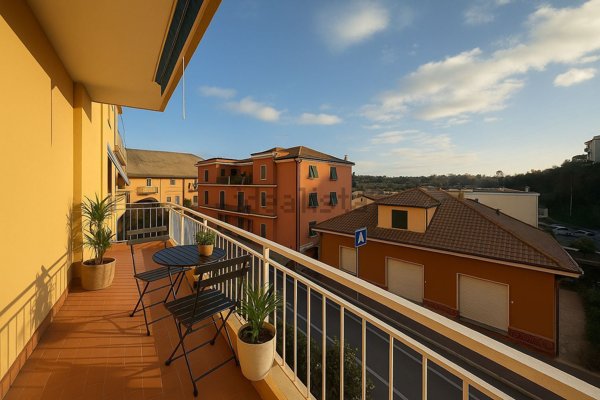 appartamento in vendita ad Arenzano in zona Terralba