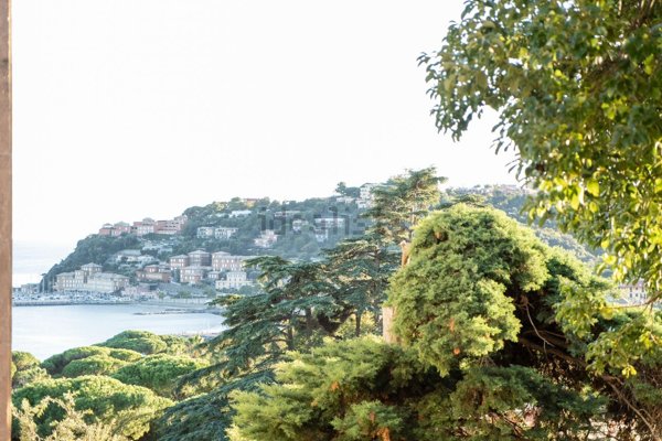 appartamento in vendita ad Arenzano