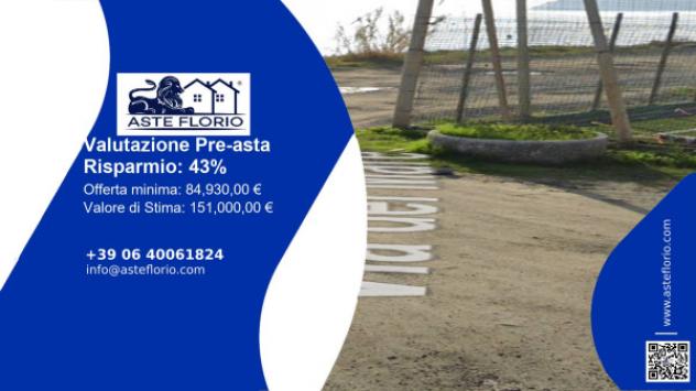 locale commerciale in vendita ad Arenzano