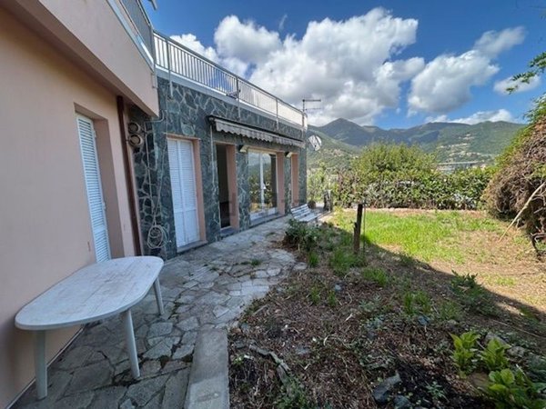 appartamento in vendita ad Arenzano