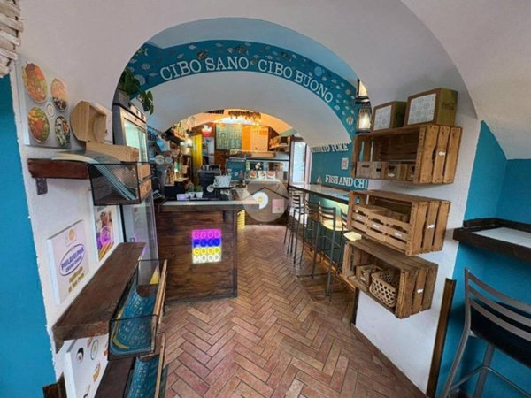 negozio in vendita ad Arenzano