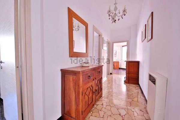 appartamento in vendita ad Arenzano in zona Terralba