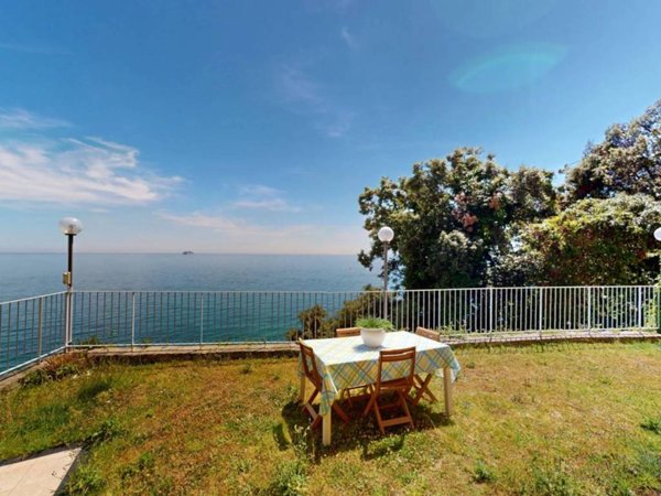 appartamento in vendita ad Arenzano