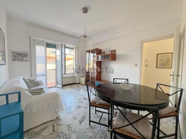 appartamento in vendita ad Arenzano in zona Terralba