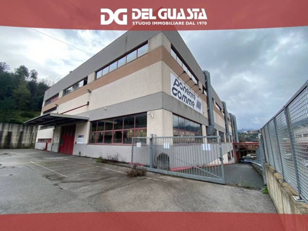 capannone in vendita ad Arenzano