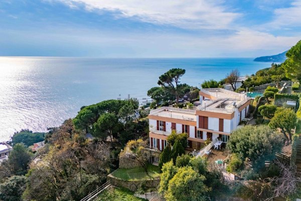 appartamento in vendita ad Arenzano