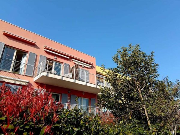 appartamento in vendita ad Arenzano in zona Terralba