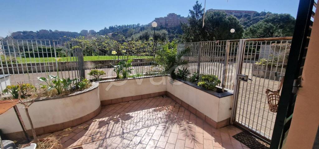 appartamento in vendita ad Arenzano in zona Terralba