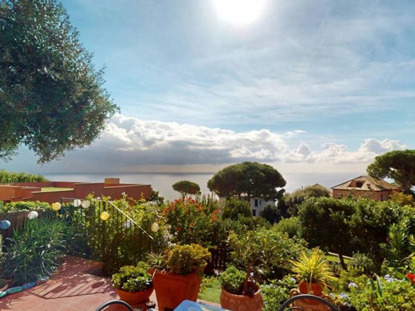 appartamento in vendita ad Arenzano