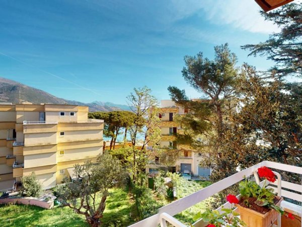 appartamento in vendita ad Arenzano