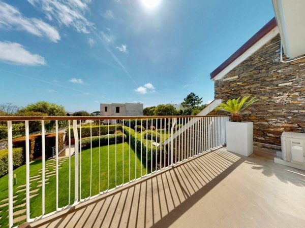 casa indipendente in vendita ad Arenzano