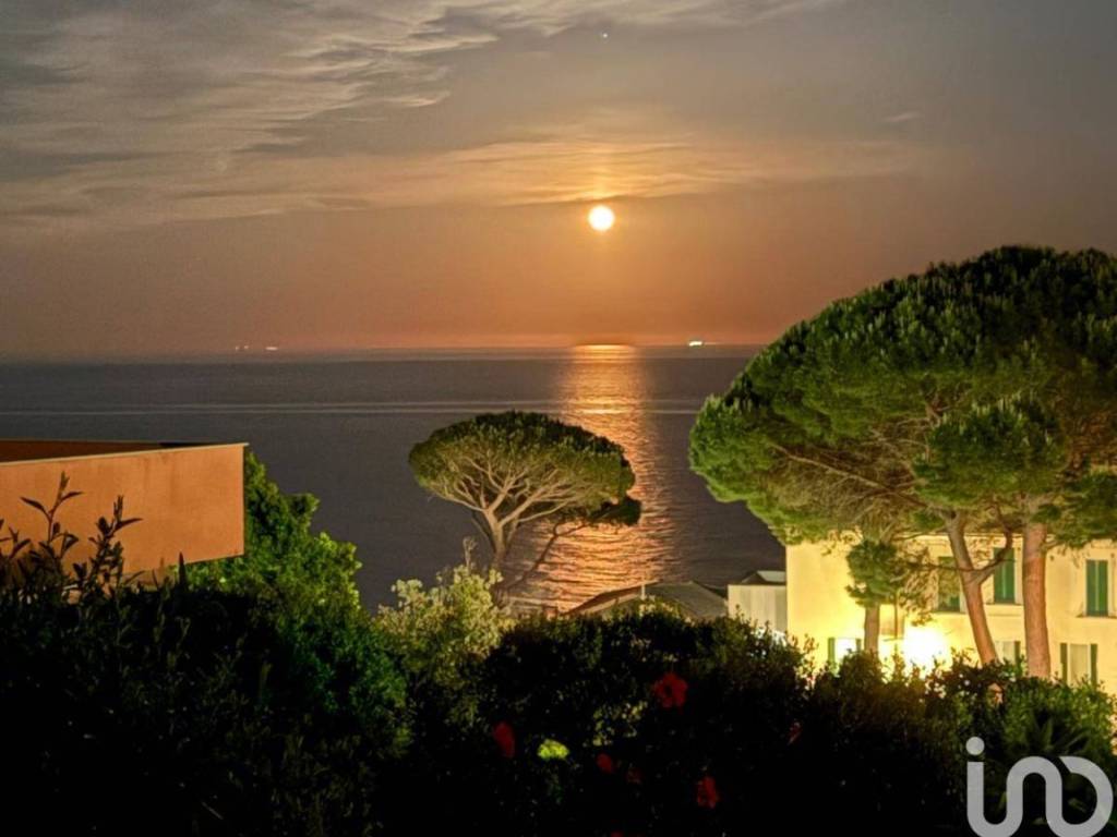 appartamento in vendita ad Arenzano