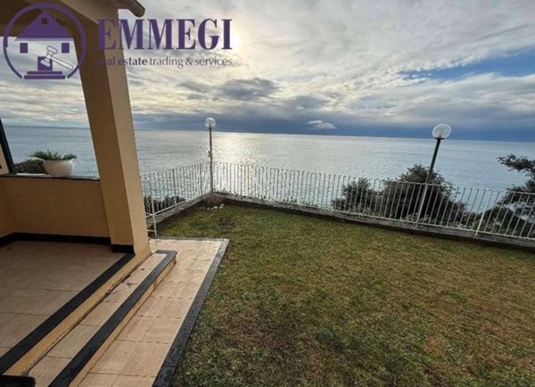 appartamento in vendita ad Arenzano
