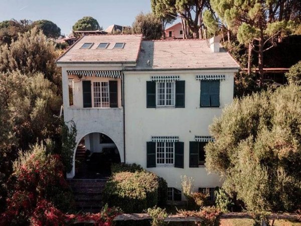 casa indipendente in vendita ad Arenzano