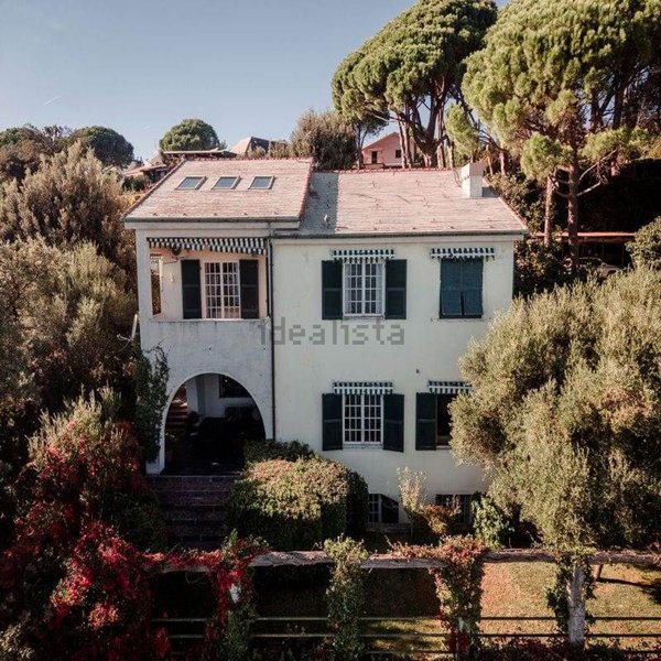 casa indipendente in vendita ad Arenzano