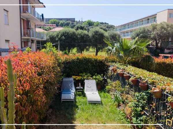 casa indipendente in vendita ad Arenzano