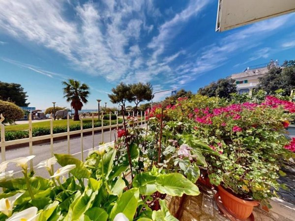 appartamento in vendita ad Arenzano