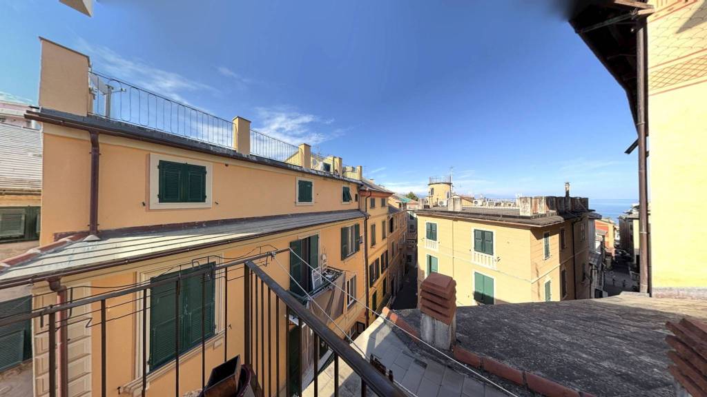 appartamento in vendita ad Arenzano in zona Terrarossa