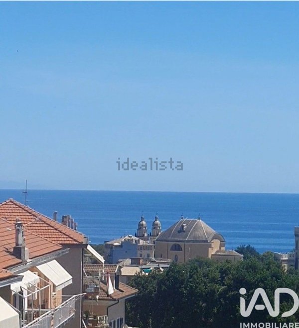 appartamento in vendita ad Arenzano in zona Terralba