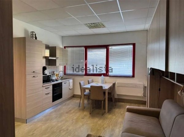 ufficio in vendita ad Arenzano in zona Terralba