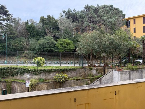 appartamento in vendita ad Arenzano in zona Terralba