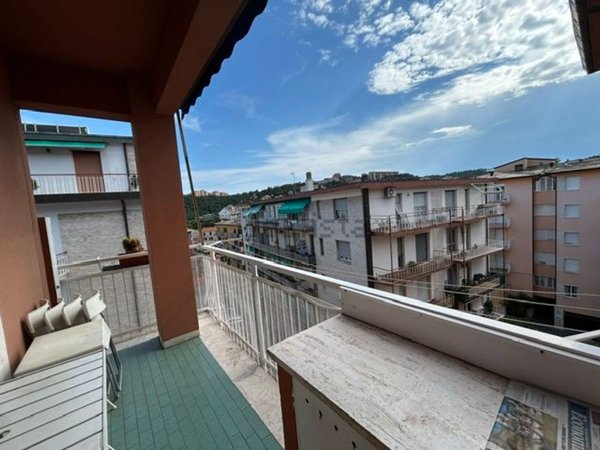appartamento in vendita ad Arenzano in zona Terralba