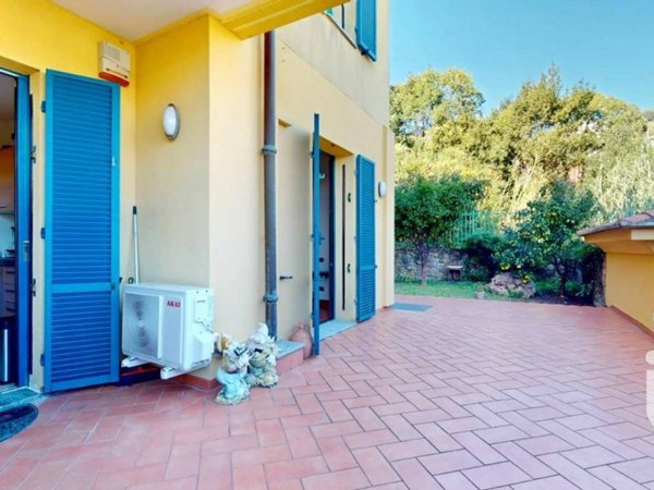 appartamento in vendita ad Arenzano in zona Terralba