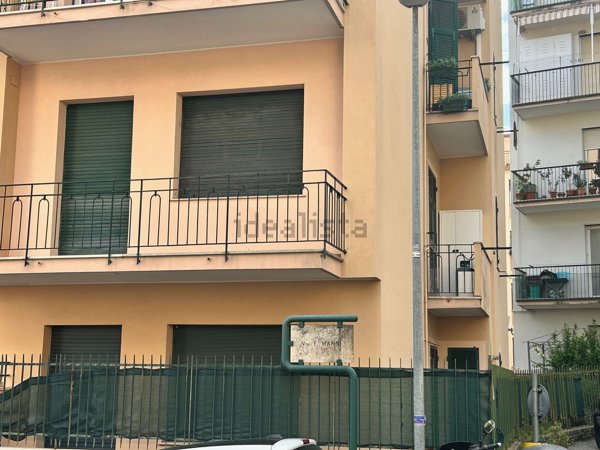 appartamento in vendita ad Arenzano in zona Terralba