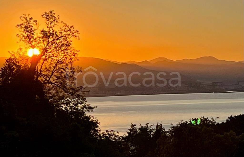 appartamento in vendita ad Arenzano in zona Terrarossa