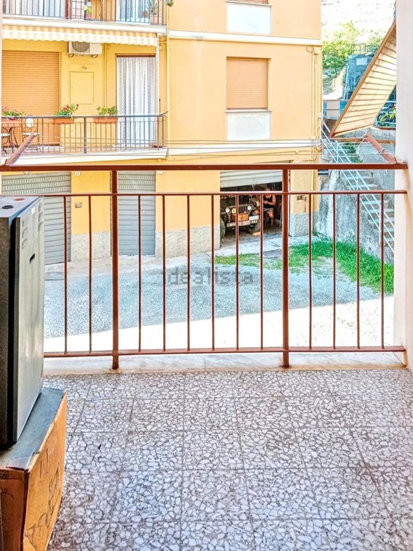 appartamento in vendita ad Arenzano in zona Terrarossa