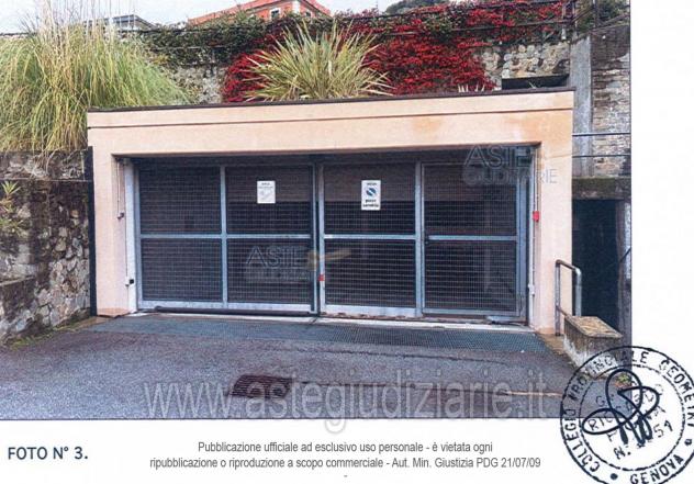box auto in vendita ad Arenzano