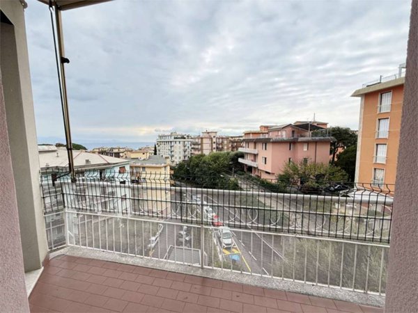 appartamento in vendita ad Arenzano in zona Terralba