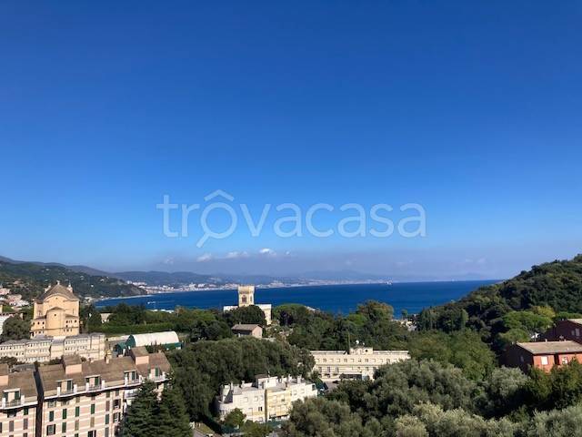 appartamento in vendita ad Arenzano in zona Terrarossa