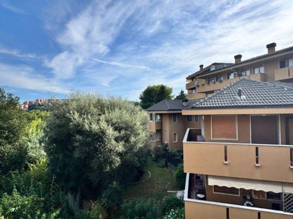 appartamento in vendita ad Arenzano in zona Terralba