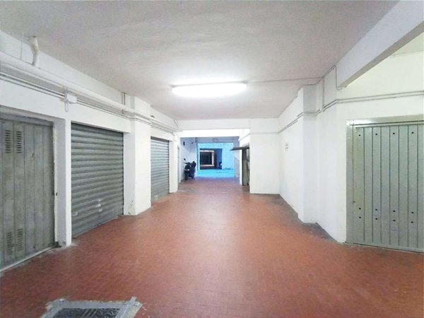 box auto in vendita ad Arenzano in zona Terralba
