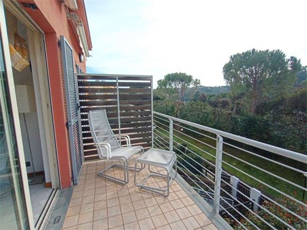 appartamento in vendita ad Arenzano in zona Terralba