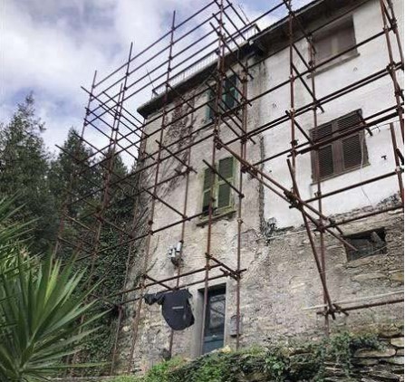 appartamento in vendita ad Avegno