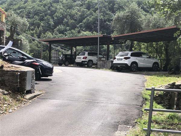 appartamento in vendita ad Avegno