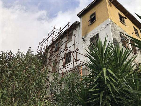 appartamento in vendita ad Avegno