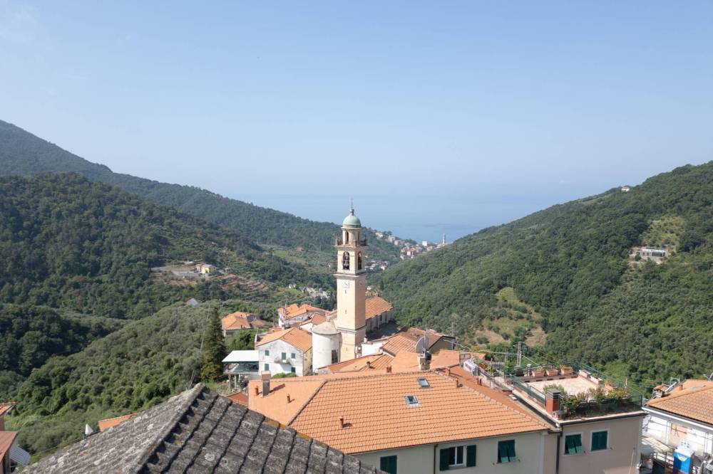 casa indipendente in vendita ad Avegno