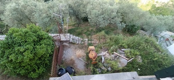 appartamento in vendita ad Avegno