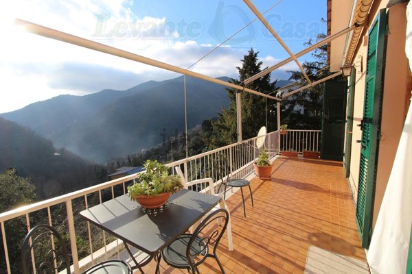 casa indipendente in vendita ad Avegno in zona Salto
