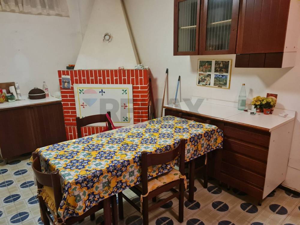 appartamento in vendita ad Avegno