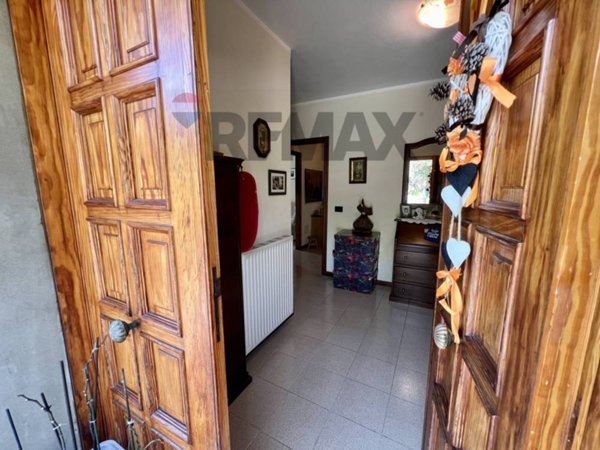 casa indipendente in vendita ad Avegno