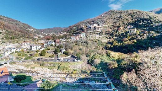 appartamento in vendita ad Avegno