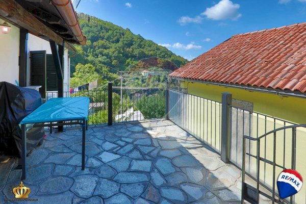 appartamento in vendita a Bargagli in zona Traso