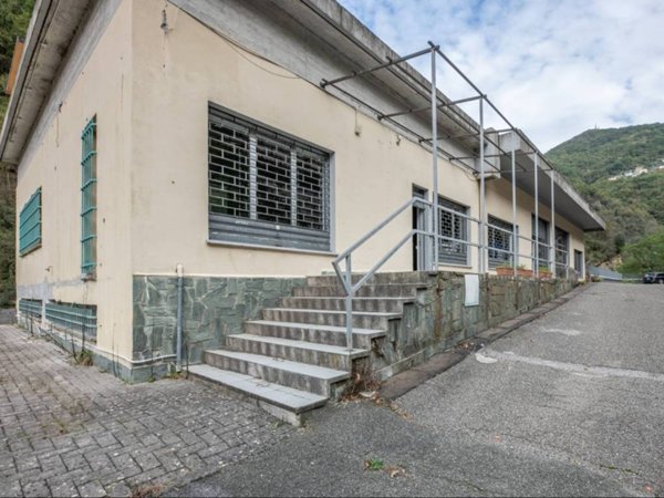 locale commerciale in vendita a Bargagli